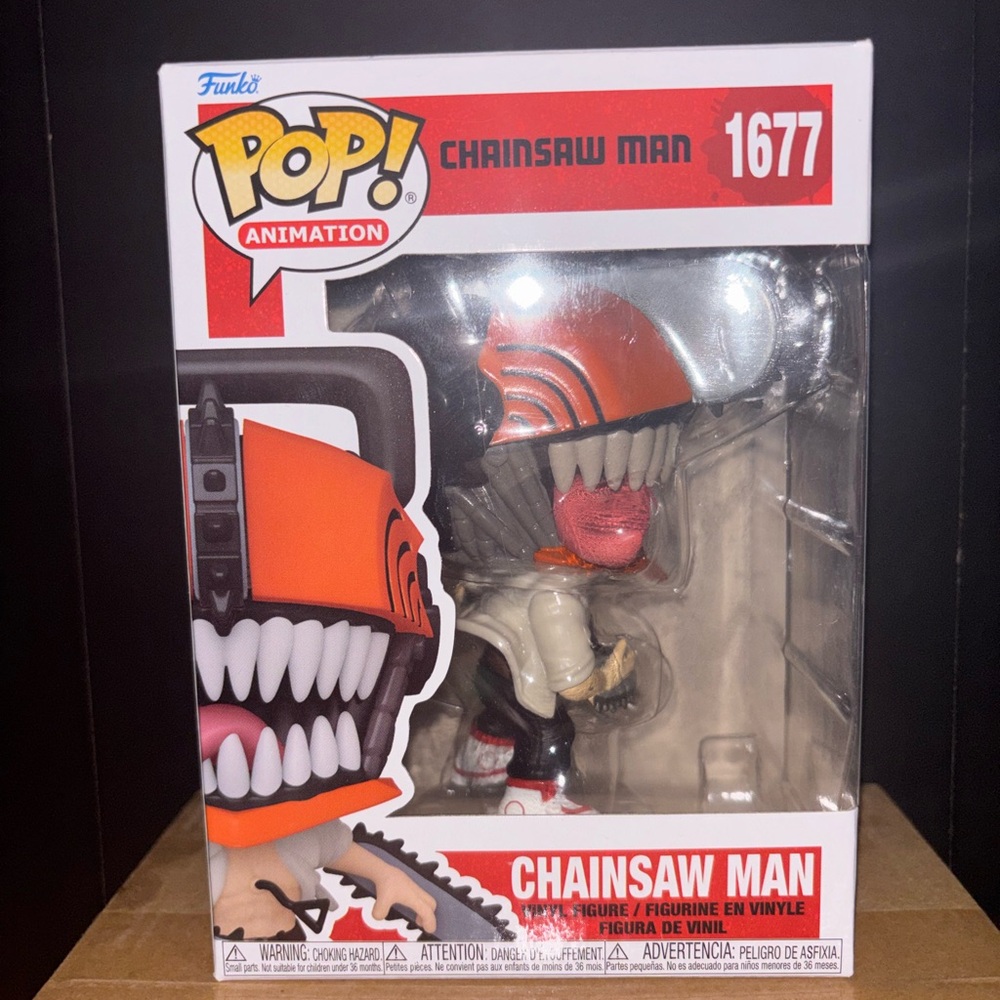 Funko Pop Chainsaw Man (Common) *DAMAGED*